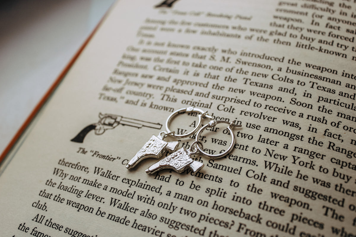 Frontier Colt Earrings in 925 Sterling Silver