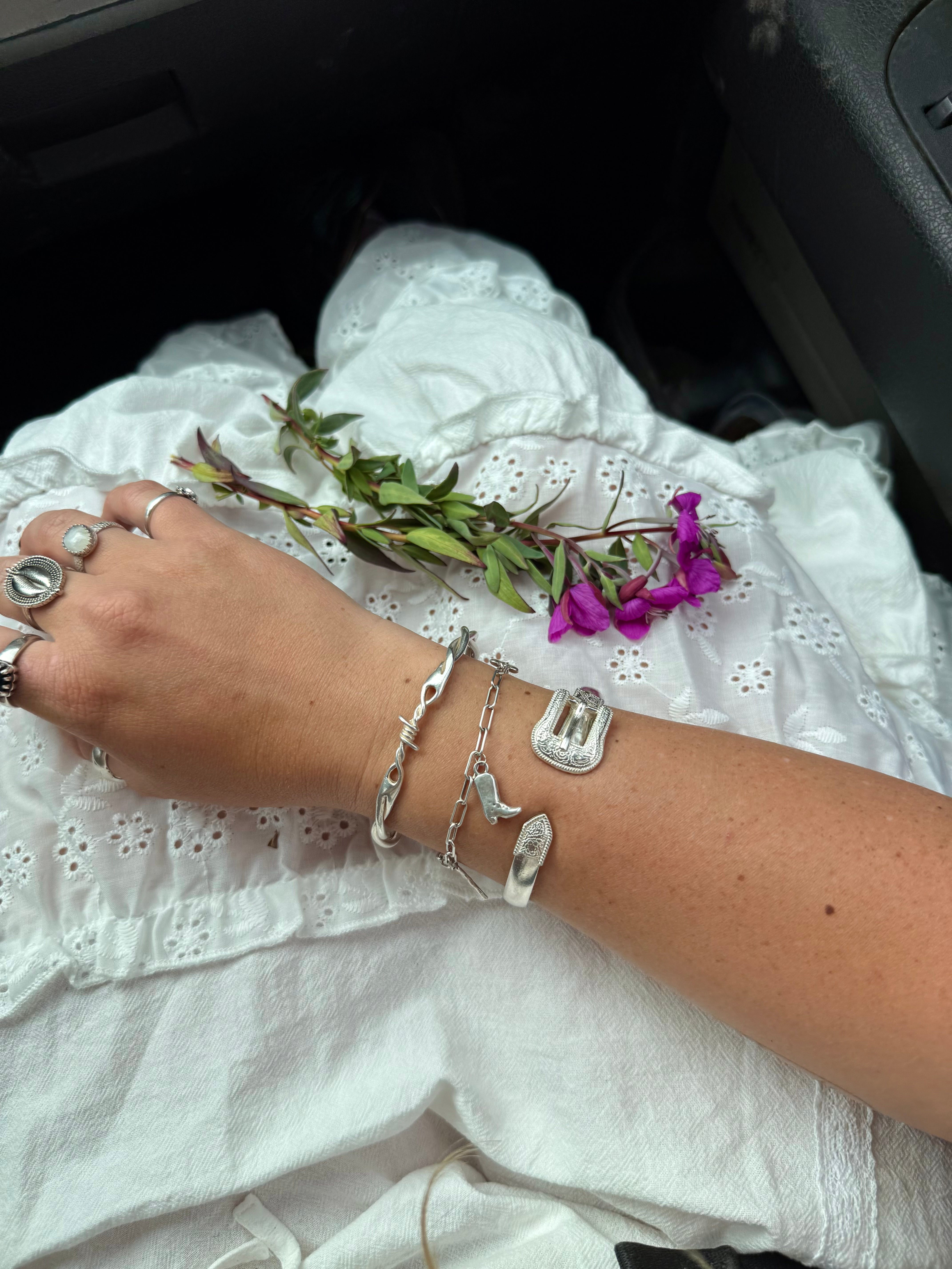 Western Belt Buckle Cuff Bangle in Solid 925 Sterling Silver ©️