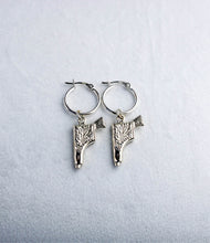 Load image into Gallery viewer, Frontier Colt Earrings in 925 Sterling Silver
