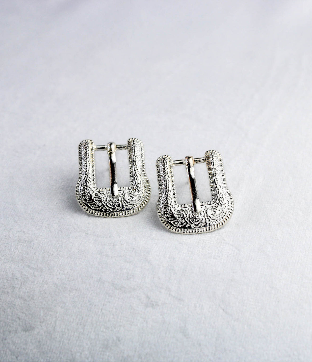Belt Buckle Studs in 925 Sterling Silver - Shipping Delay (two weeks)
