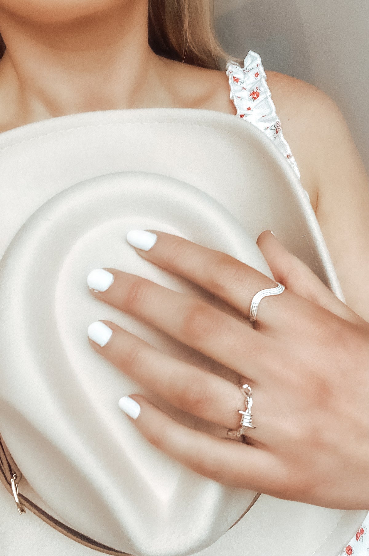 Lucky Lariat Ring in 925 Sterling Silver