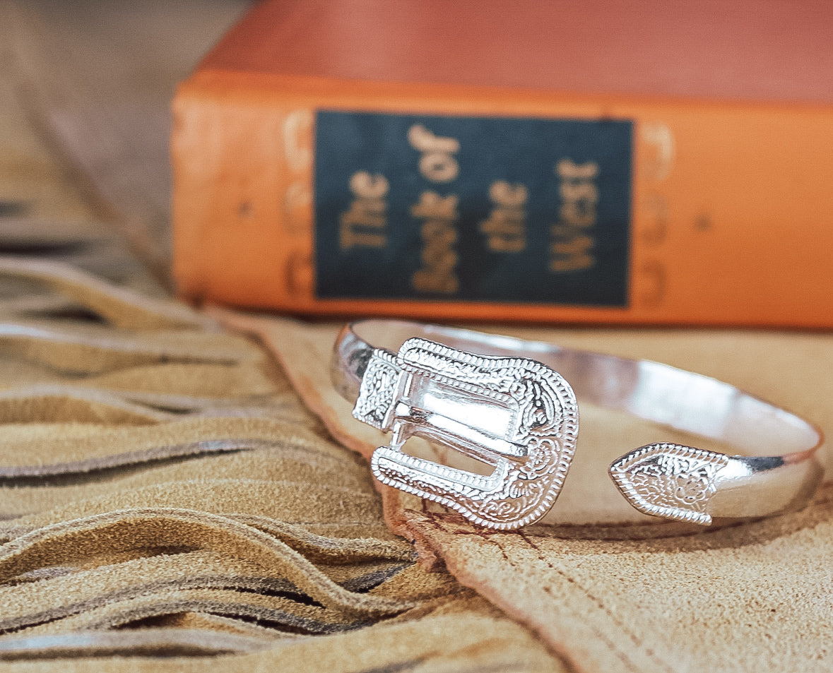 Western Belt Buckle Cuff Bangle in Solid 925 Sterling Silver ©️