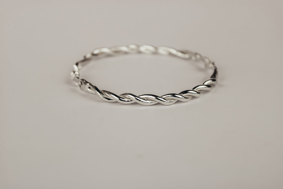 Barbed Wire Bangle in 925 Sterling Silver (shipping delay)