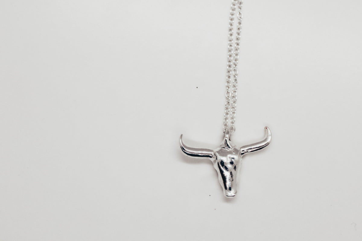Long Horn Necklace in 925 Sterling Silver