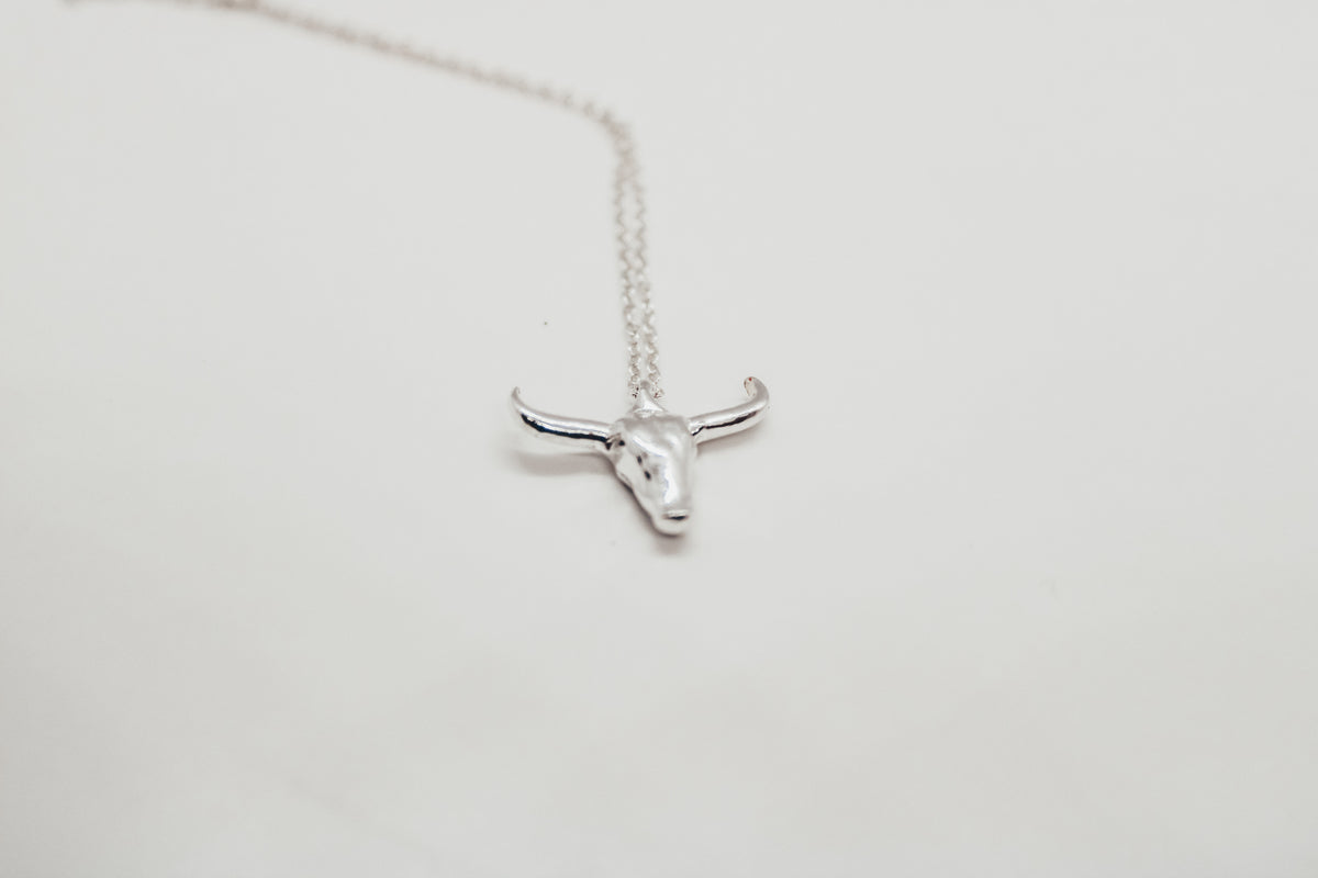Long Horn Necklace in 925 Sterling Silver